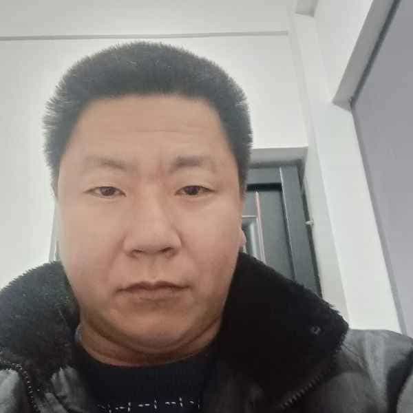 35岁岁四川单身帅哥 - 果洛吉缘网