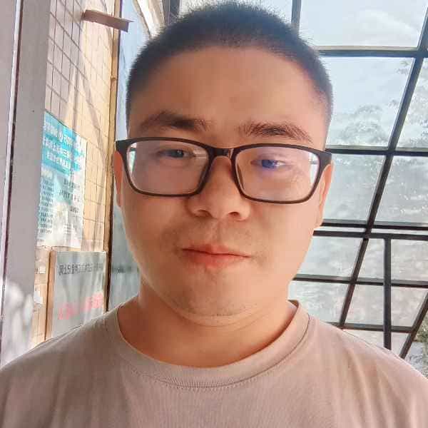 35岁岁湖南单身帅哥 - 果洛吉缘网