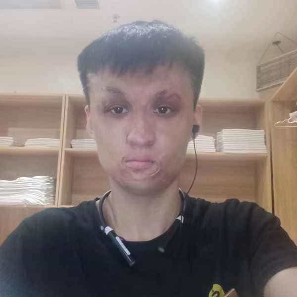 27岁岁山东单身帅哥 - 果洛吉缘网