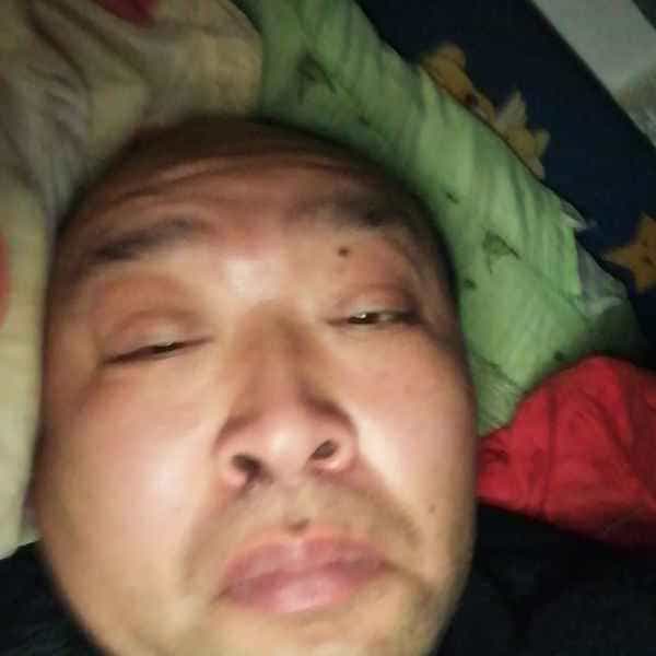 35岁岁湖北单身帅哥 - 果洛吉缘网