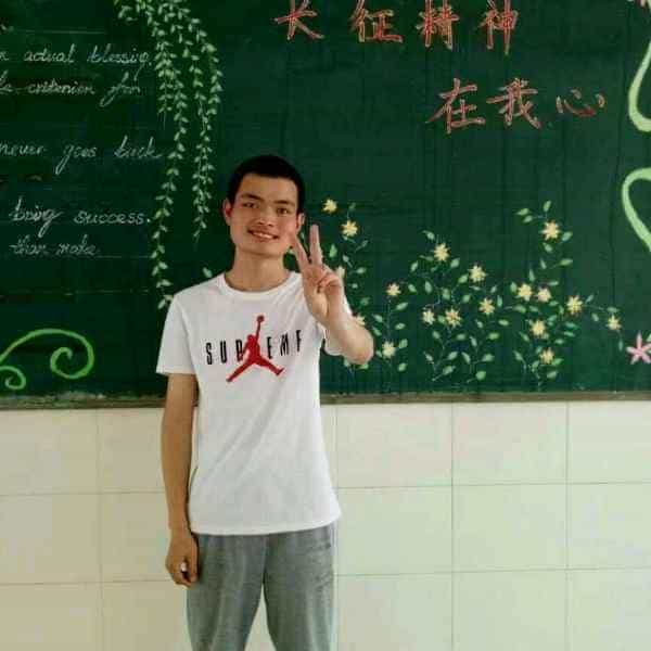 25岁岁安徽单身帅哥 - 果洛吉缘网
