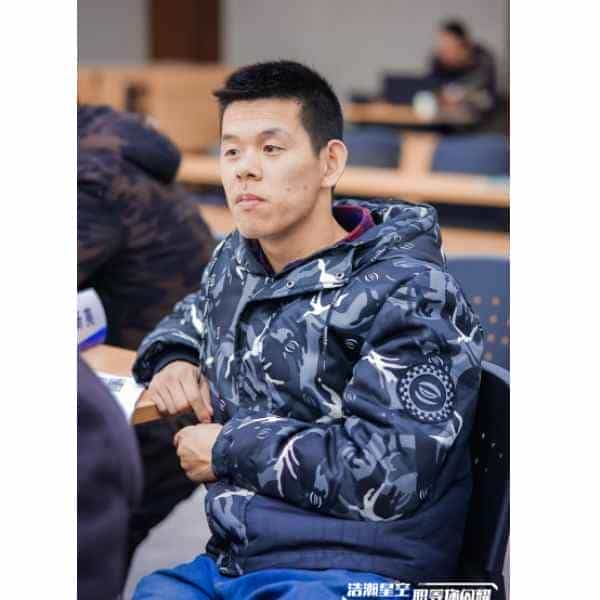 30岁岁江苏单身帅哥 - 果洛吉缘网