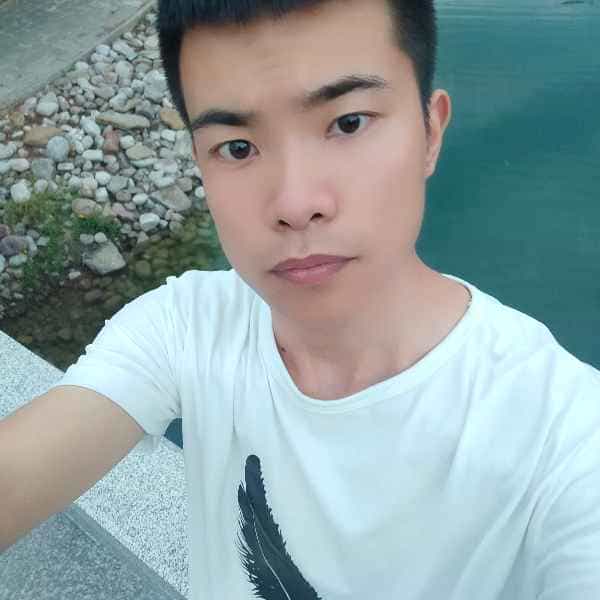 31岁岁陕西单身帅哥 - 果洛吉缘网