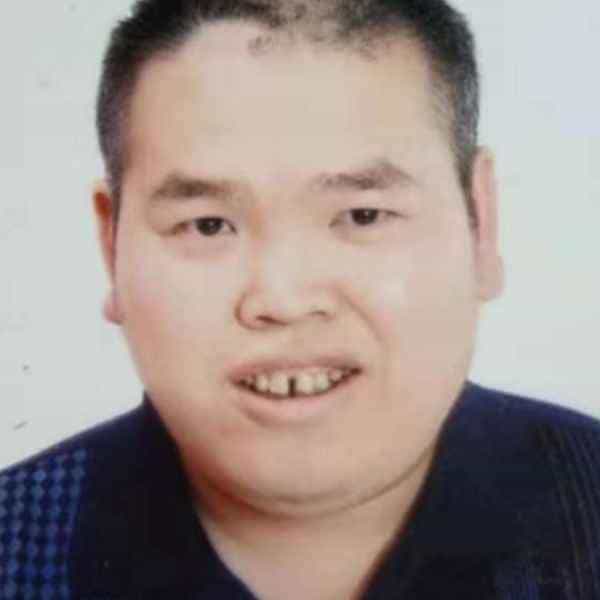 35岁岁广西单身帅哥 - 果洛吉缘网