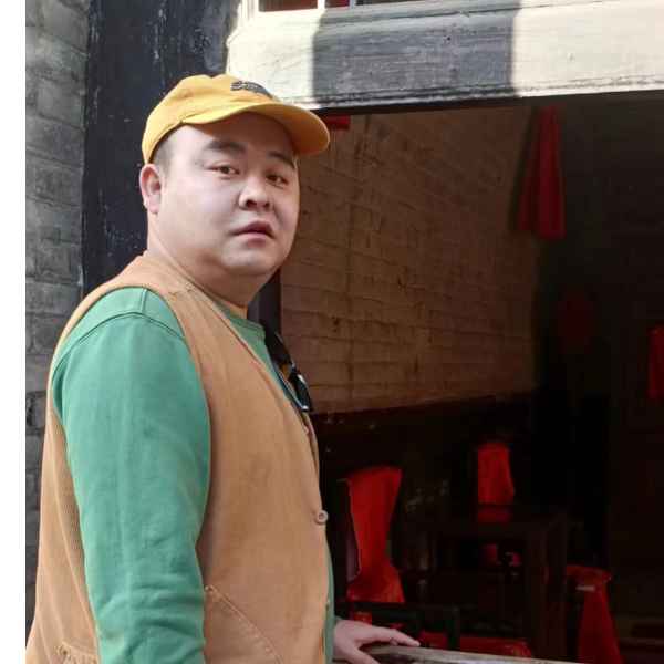 35岁岁陕西单身帅哥 - 果洛吉缘网