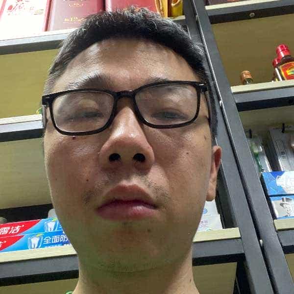 35岁岁湖北单身帅哥 - 果洛吉缘网