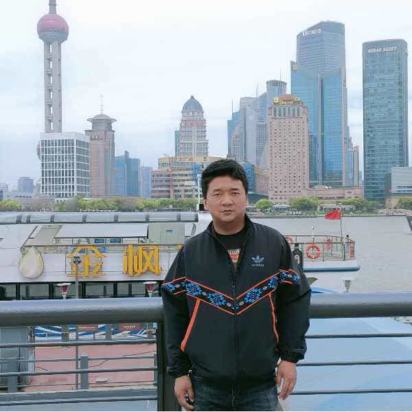 28岁岁云南单身帅哥 - 果洛吉缘网