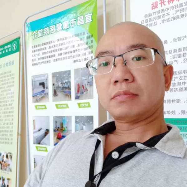 43岁岁湖北单身帅哥 - 果洛吉缘网