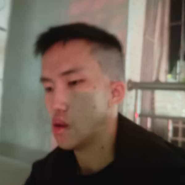 24岁岁广东单身帅哥 - 果洛吉缘网