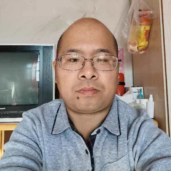 37岁岁山东单身帅哥 - 果洛吉缘网
