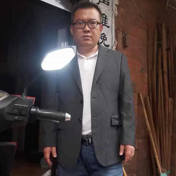 40岁岁江西单身帅哥 - 果洛吉缘网