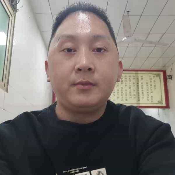 37岁岁陕西单身帅哥 - 果洛吉缘网