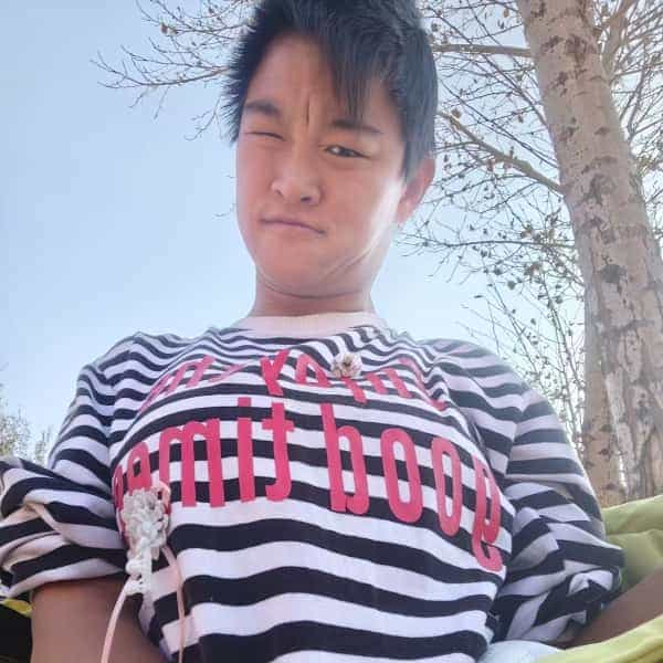 25岁岁内蒙古单身美女 - 果洛吉缘网