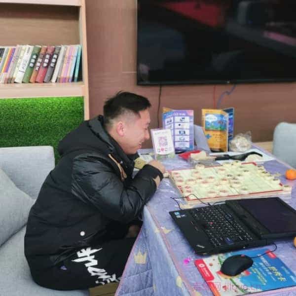 33岁岁贵州单身帅哥 - 果洛吉缘网