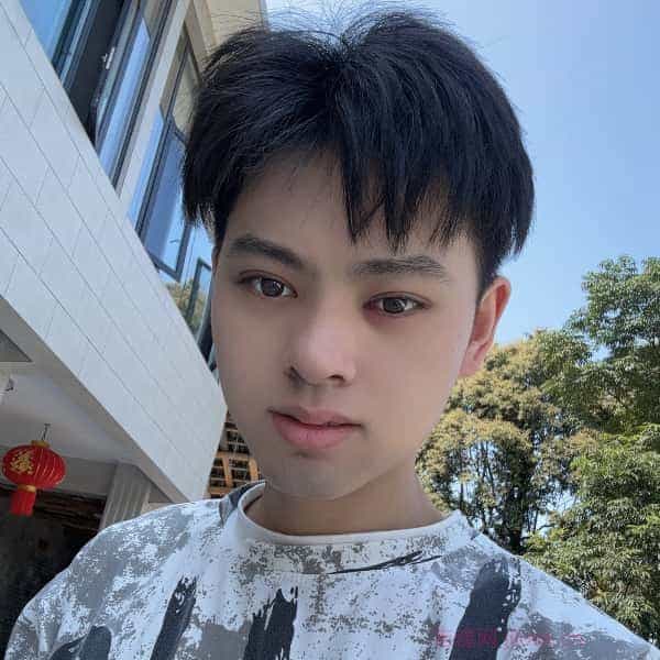 32岁岁四川单身帅哥 - 果洛吉缘网