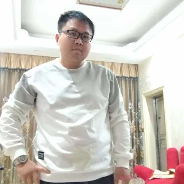 33岁岁江苏单身帅哥 - 果洛吉缘网