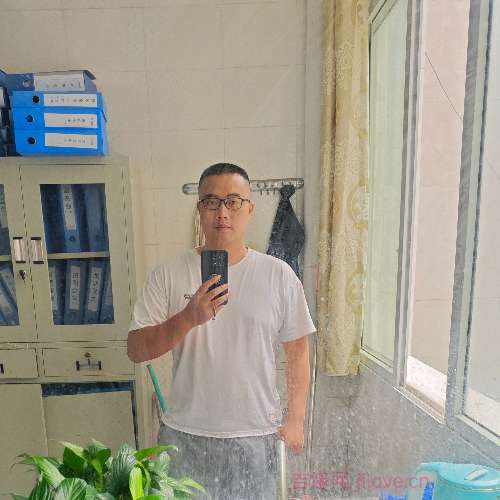 34岁岁四川单身帅哥 - 果洛吉缘网